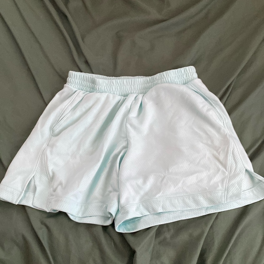 Super comfortable athletic shorts- For ages 10-13
